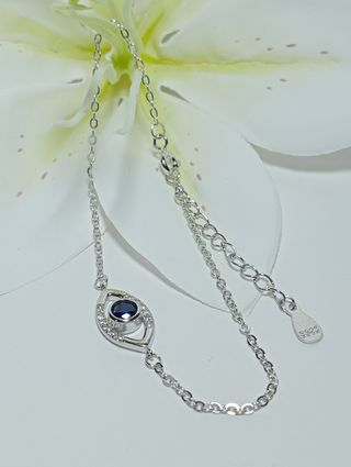 Bellísima pulsera ojo turco plata .