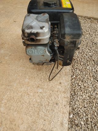 Motor motocultor averiado 