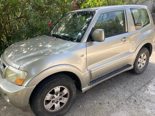 Mitsubishi Montero 2004