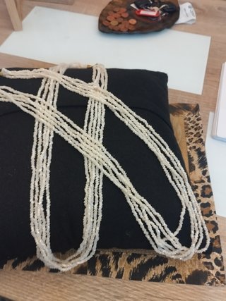 Collar blanco cristal 8 vueltas sin estrenar