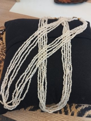 Collar blanco cristal 8 vueltas sin estrenar