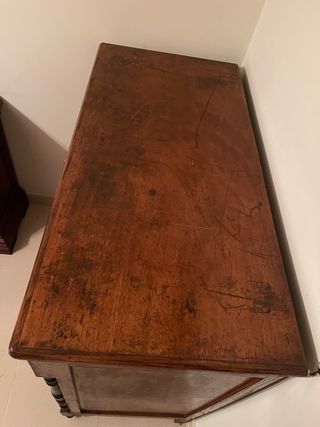 COMODA ANTIGUA Madera maciza