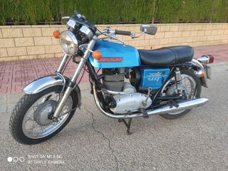 Sanglas 400