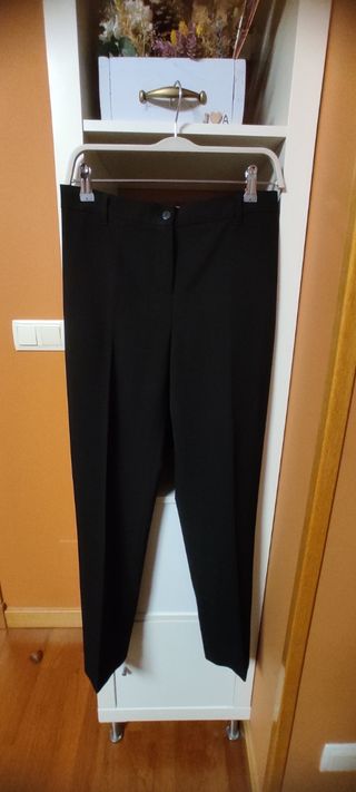 Traje negro,talla 36,punto roma