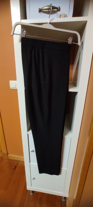 Traje negro,talla 36,punto roma