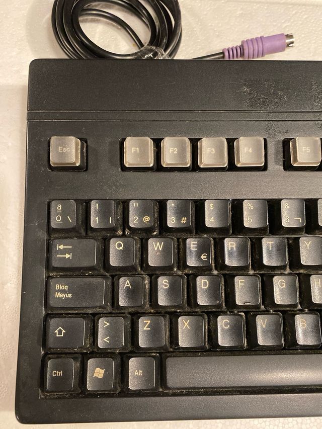 Teclado negro KPF5745