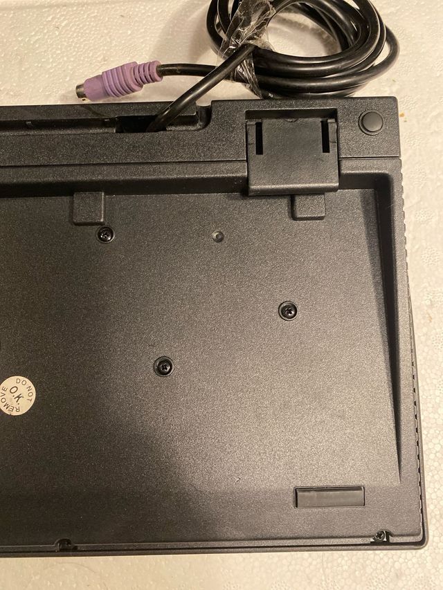 Teclado negro KPF5745