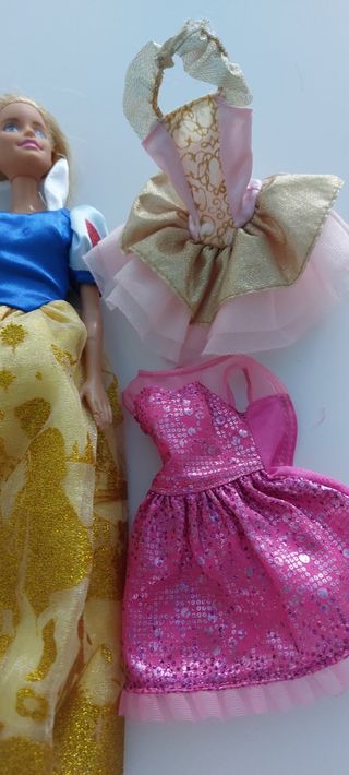 Vestido blancanieves Disney barbie