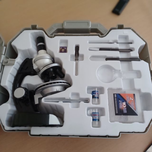 Microscopio infantil