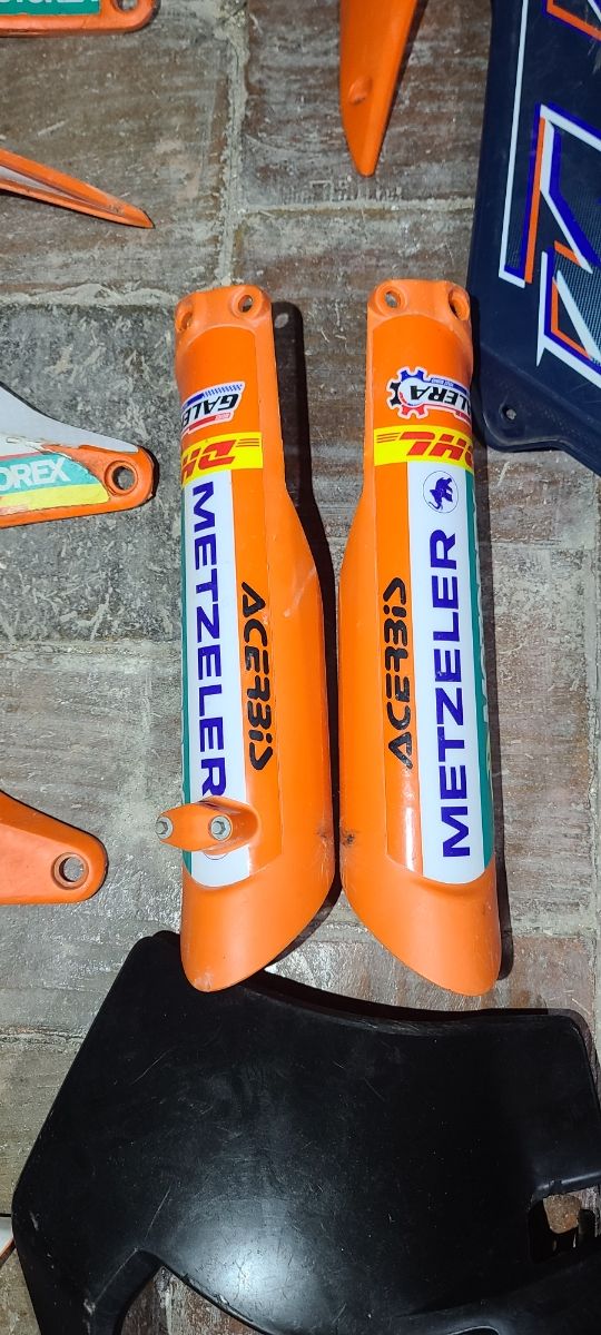 Plasticos ktm  2020-2023 sueltos