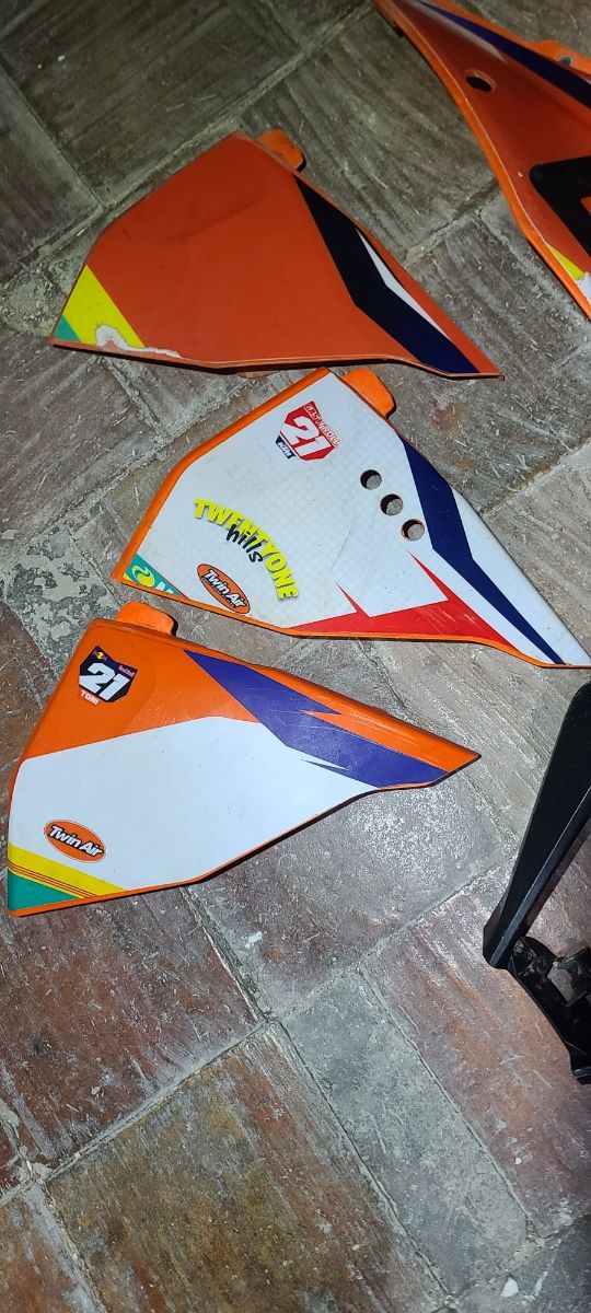 Plasticos ktm  2020-2023 sueltos