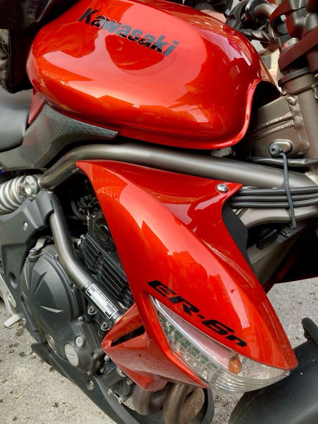 Kawasaki 6R6N  650 cc .