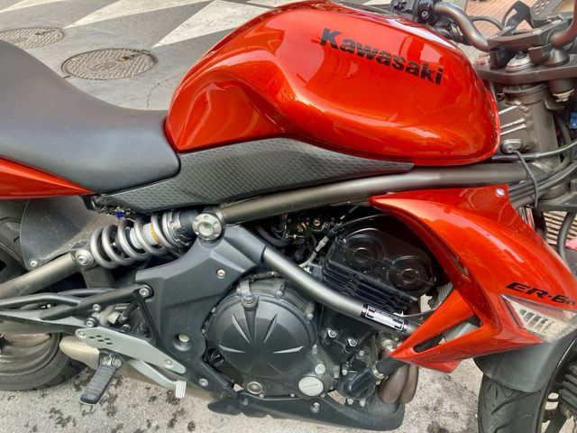 Kawasaki 6R6N  650 cc .