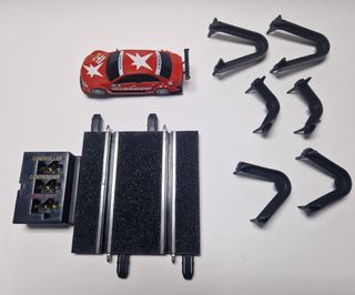 Scalextric compact Extreme Raiders 1/43