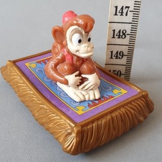 Genio Aladdin . Mono Abu.