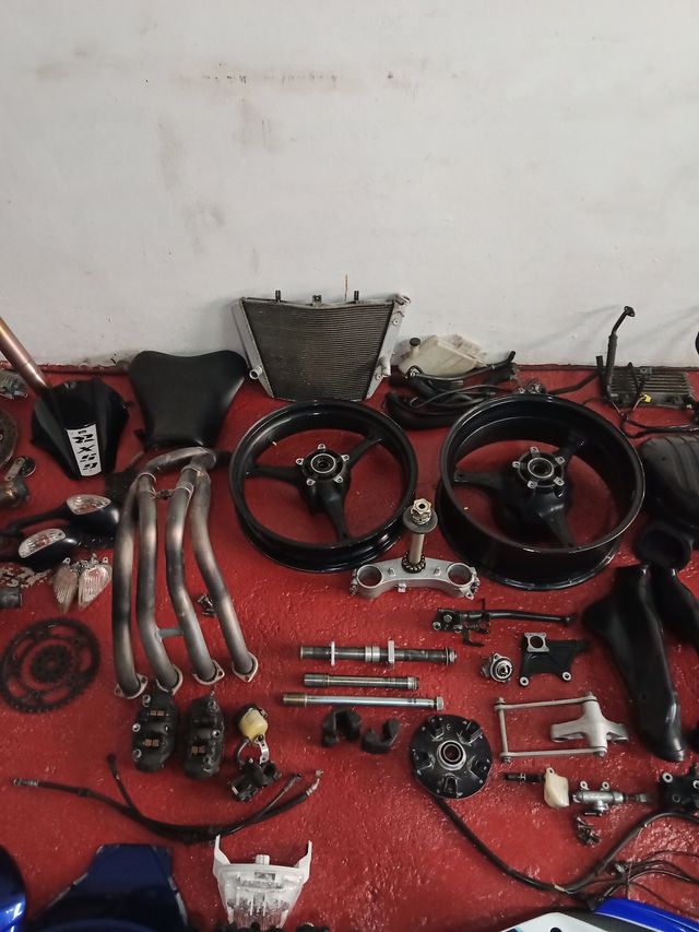 Despiece suzuki gsxr 1000 k5 k6 recambios piezas
