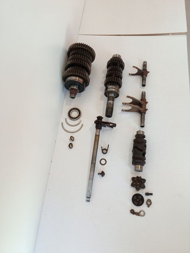 caja cambios suzuki gsxr 1000 k5 k6 despiece