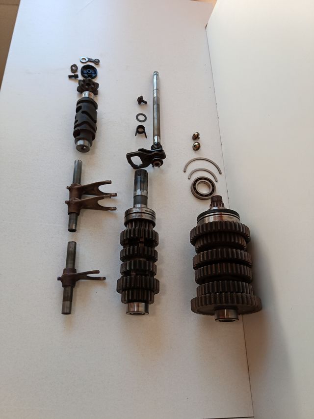 caja cambios suzuki gsxr 1000 k5 k6 despiece