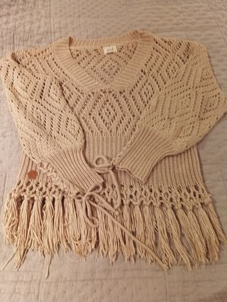 Jersey calado color beige claro