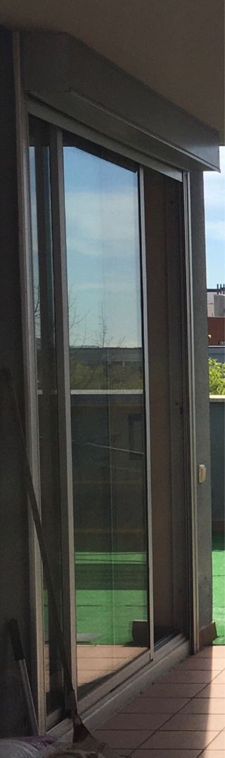 Persiana de aluminio con cajón exterior