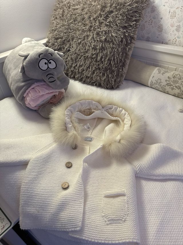 Abrigo original pangasa niña