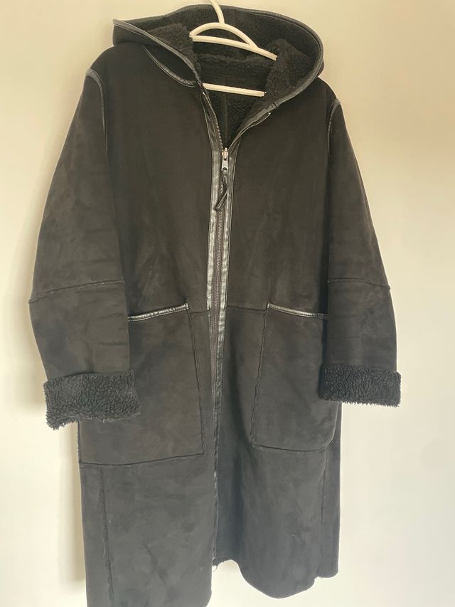 Abrigo reversible negro exterior tipo ante