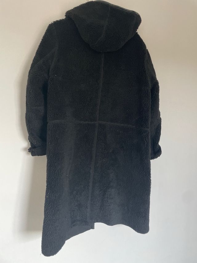 Abrigo reversible negro exterior tipo ante