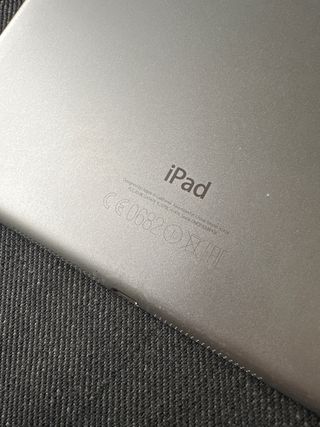 iPad Air – 16GB – WiFi – Color Blanco