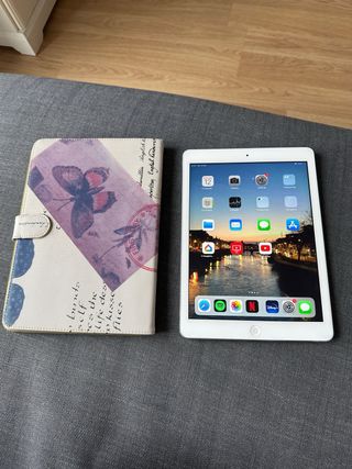 iPad Air – 16GB – WiFi – Color Blanco