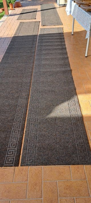 3 Tappeti guida con greca.