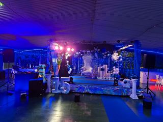 Dj BODAS, QUINCEAÑOS,  fiestas privadas etc.