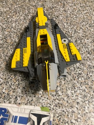 LEGO Star Wars (7669) - Anakin's Jedi starfighter