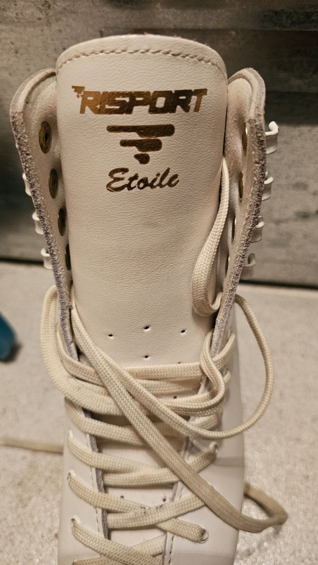 ⛸️ Patines artisticos de hielo Risport ⛸️