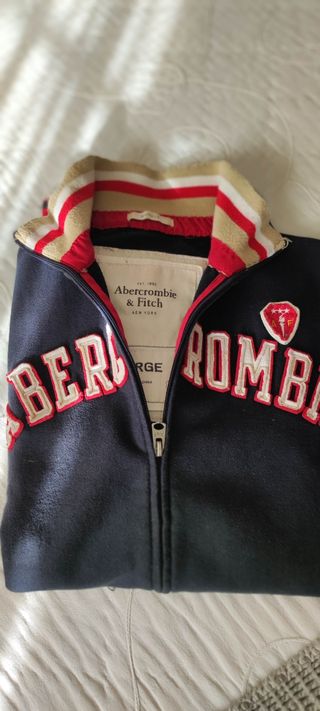 Chaqueta sudadera Abercrombie & Fitch