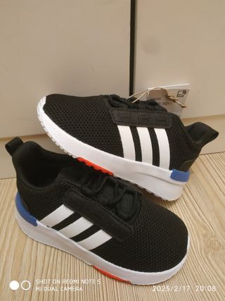 Zapatillas para niños adidas Racer TR21