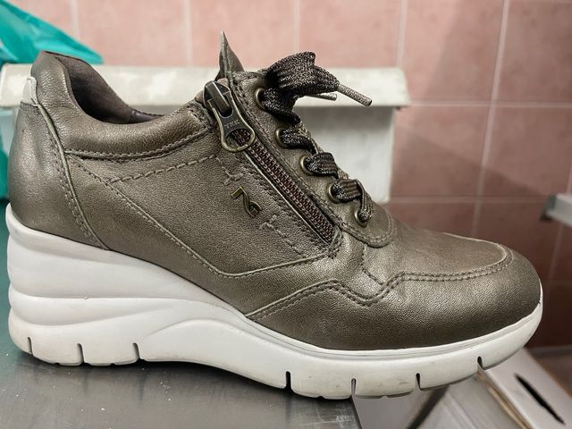 Scarpe nero giardini