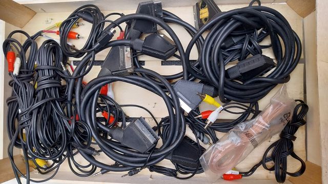 Cavetteria stereo hifi tv scart rca varia