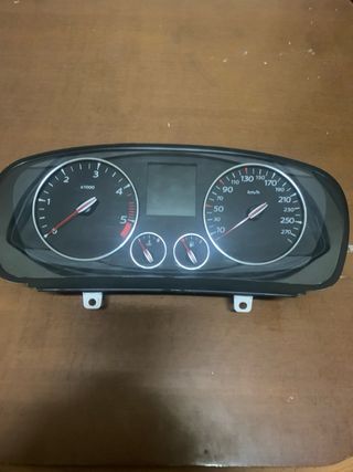 Cuadro instomentos Renault Laguna |||