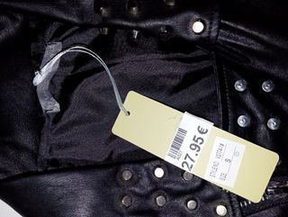 Chaleco  con tachuelas