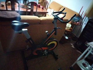Bicicleta estática 