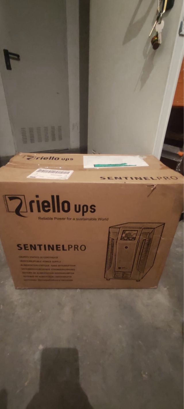 OCASION! SAI SENTINEL 3000va 2700w