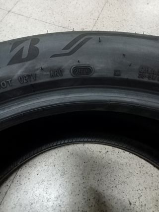 275/45R20 110Y Bridgestone Runflat 