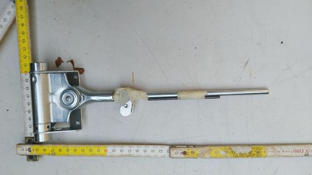 Chiudiporta spingiporta automatico a molla