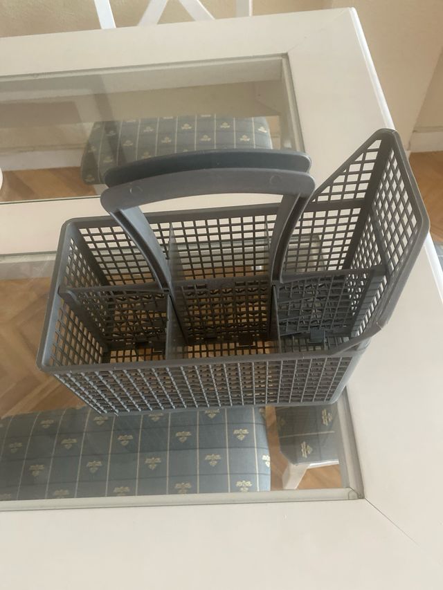 Piezas lavavajilla Aeg modelo sensologic