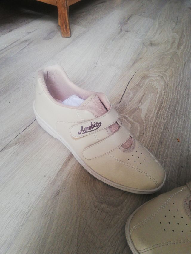 zapatilla paseo súpercomoda