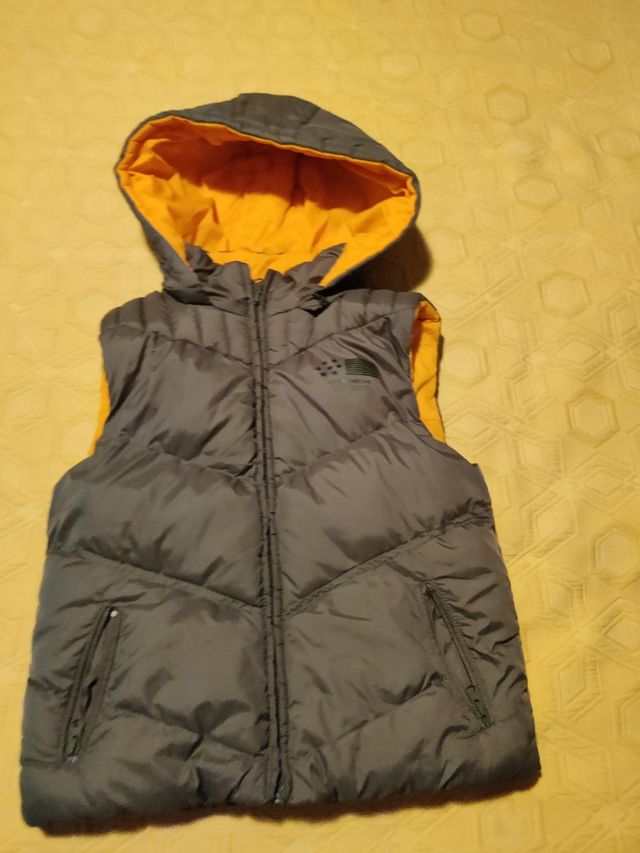 Gilet imbottito taglia 9 - 10 anni