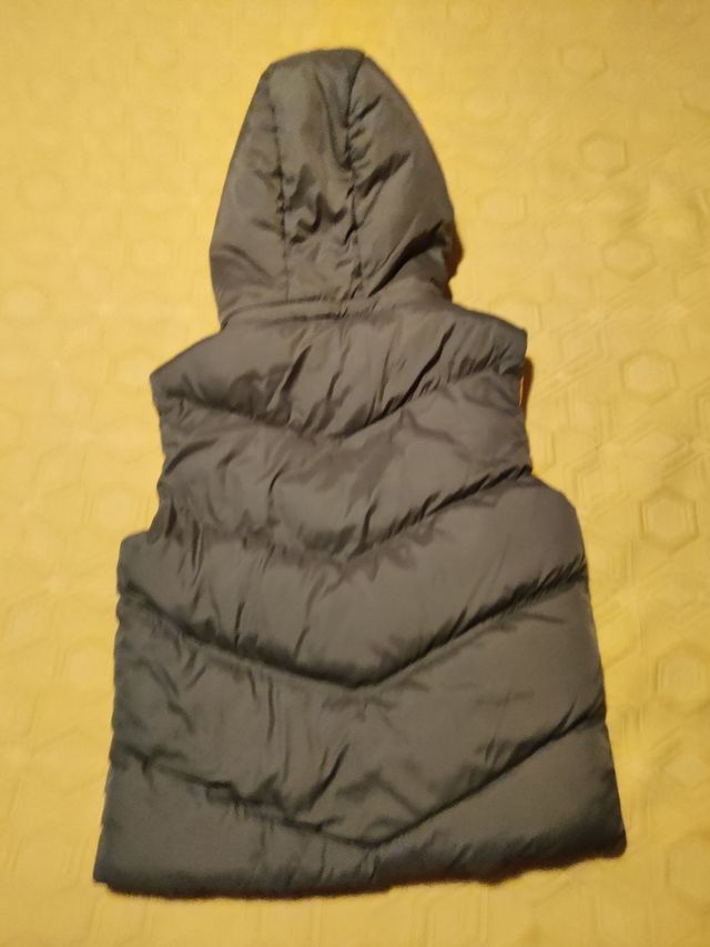 Gilet imbottito taglia 9 - 10 anni