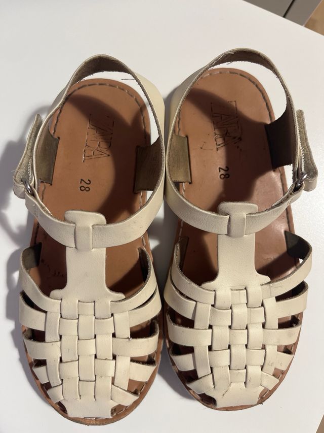 Sandalia Zara 28
