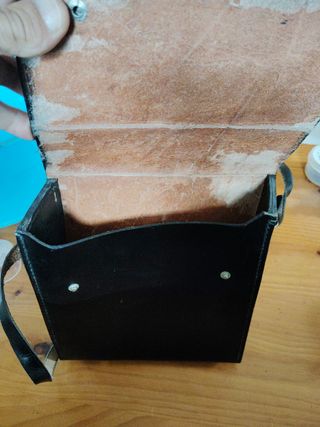 Bandolera bolso antigua negra dura