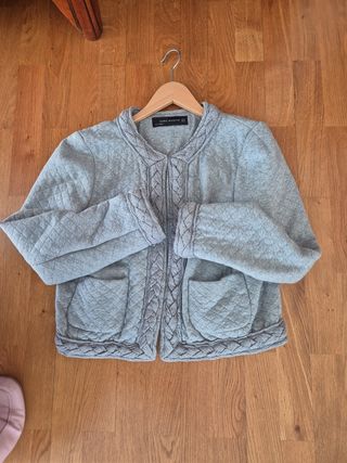 Chaqueta gris Zara Woman